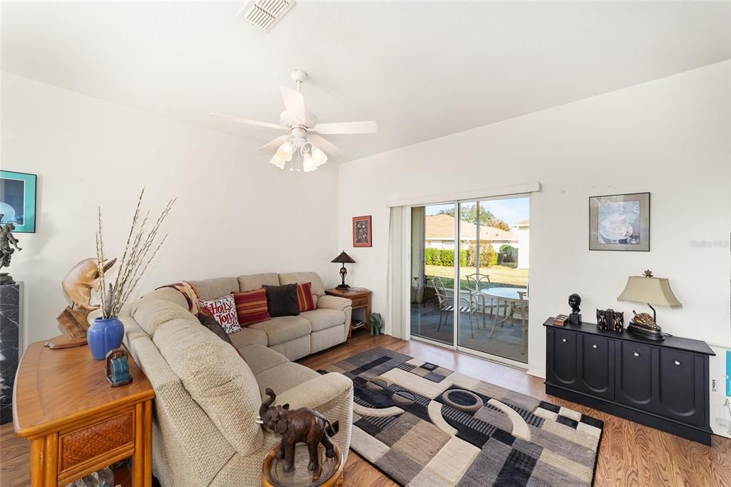 En Venta: $209,999 (2 camas, 2 baños, 1155 Pies cuadrados)