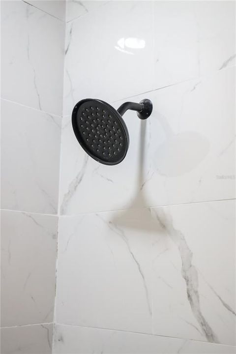 待售: $339,999 (4 贝兹, 2 浴室, 1870 平方英尺)