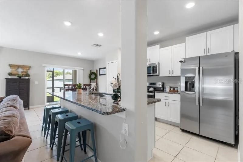 For Sale: $329,900 (4 beds, 2 baths, 1764 Square Feet)