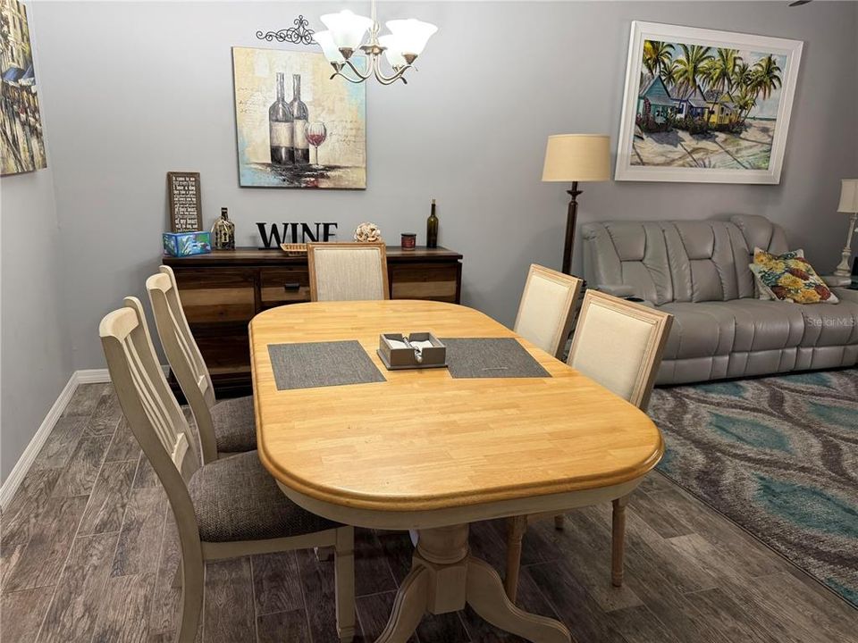 В аренду: $2,600 (2 спален, 2 ванн, 1200 Квадратных фут)