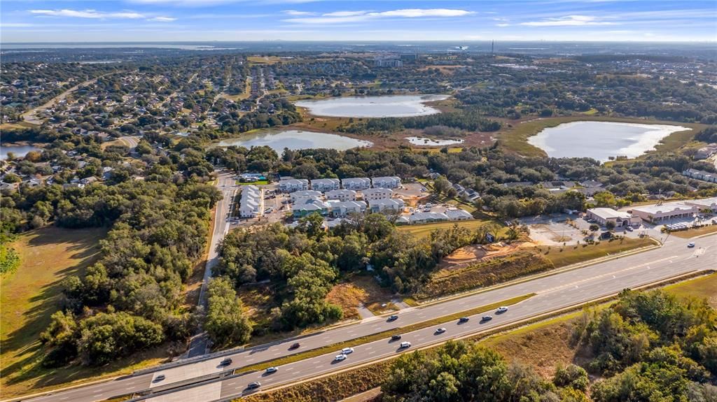 На продажу: $2,300,000 (3.08 acres)