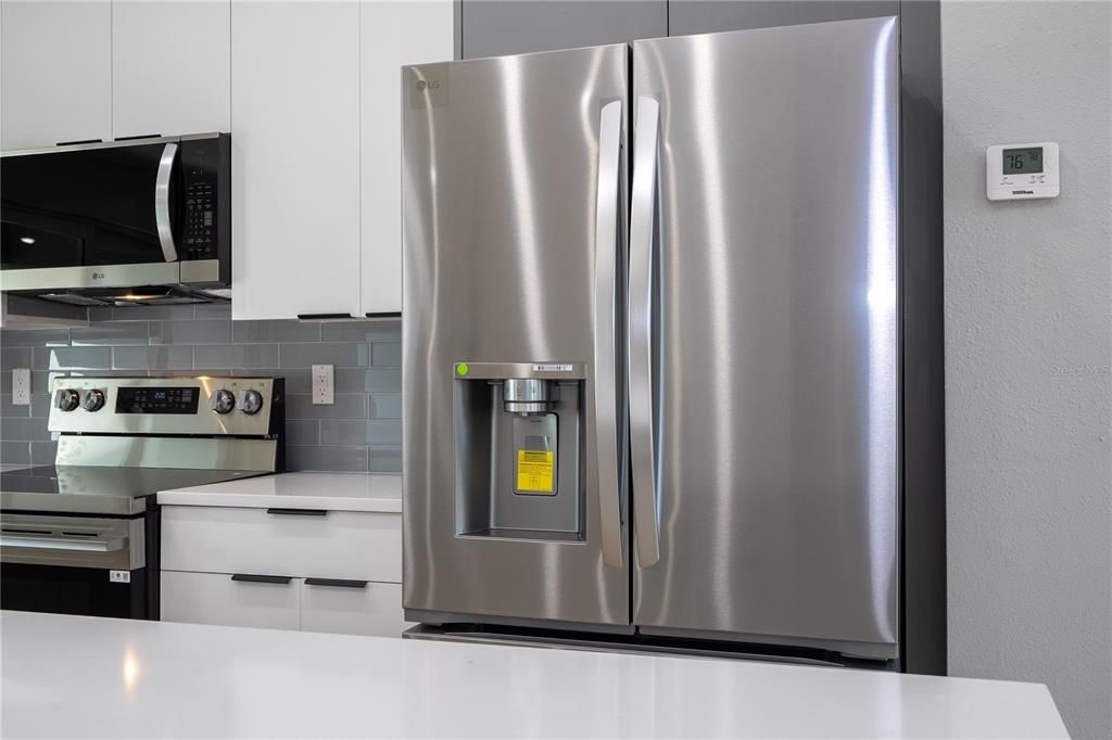 На продажу: $410,000 (4 спален, 3 ванн, 1795 Квадратных фут)