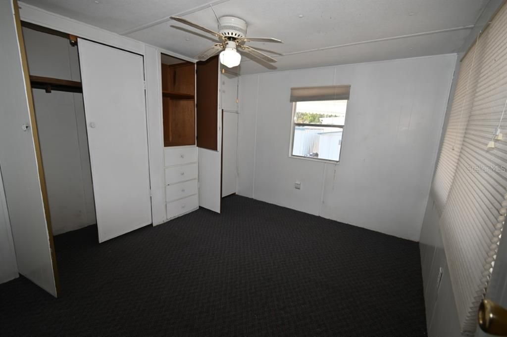 На продажу: $58,900 (2 спален, 2 ванн, 672 Квадратных фут)