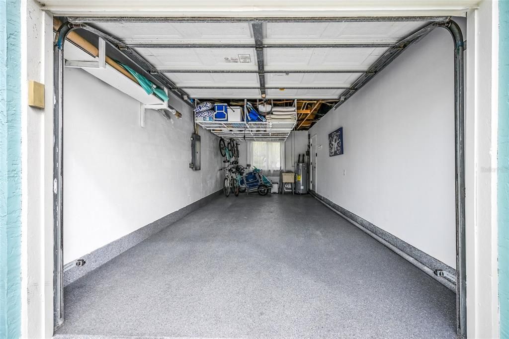 For Sale: $1,195,000 (2 beds, 2 baths, 1332 Square Feet)