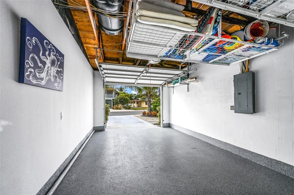 For Sale: $1,195,000 (2 beds, 2 baths, 1332 Square Feet)