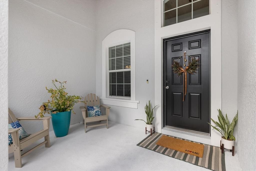 合同活跃: $555,000 (3 贝兹, 2 浴室, 2239 平方英尺)