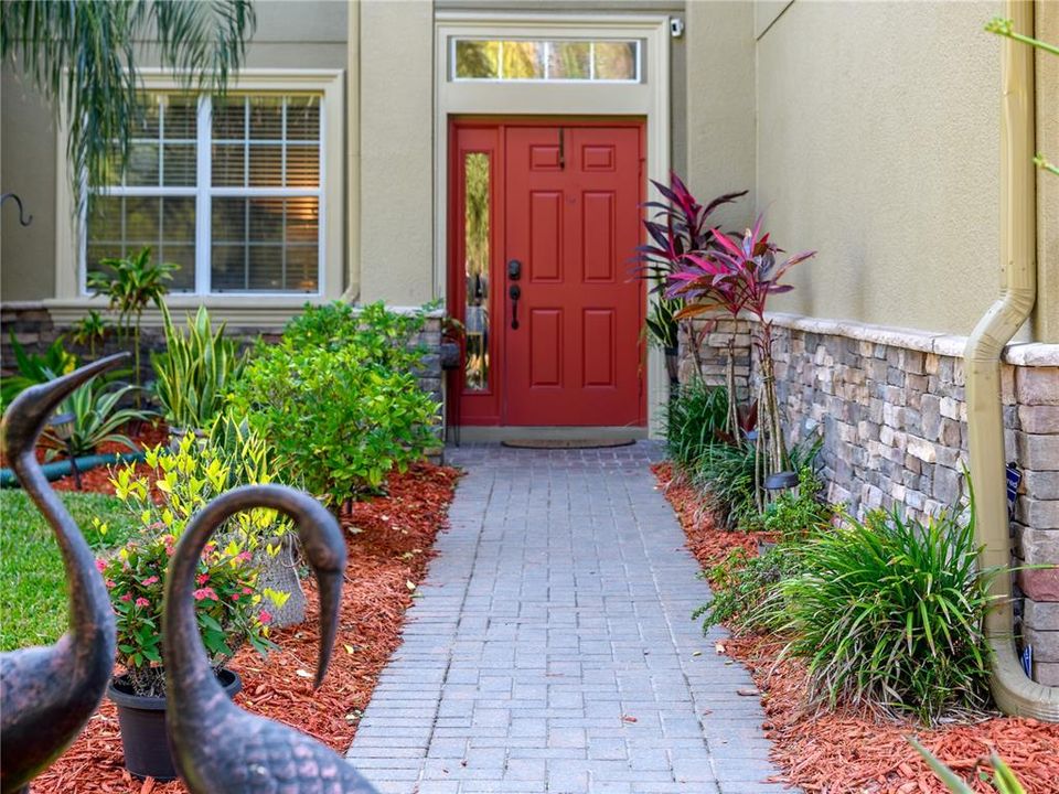 For Rent: $4,200 (5 beds, 4 baths, 4225 Square Feet)