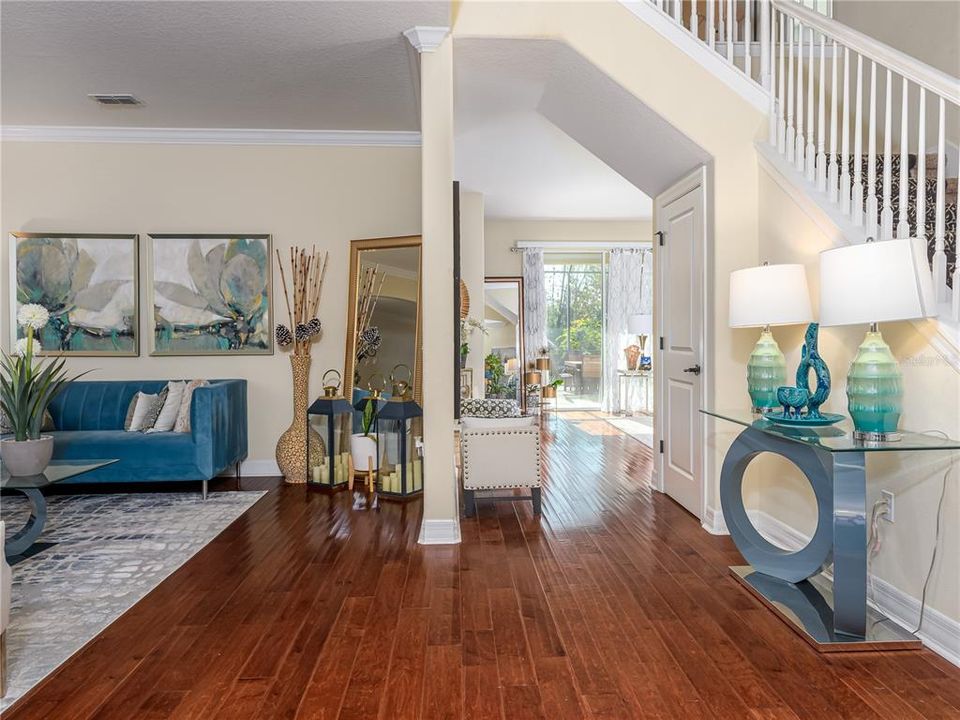 For Rent: $4,200 (5 beds, 4 baths, 4225 Square Feet)