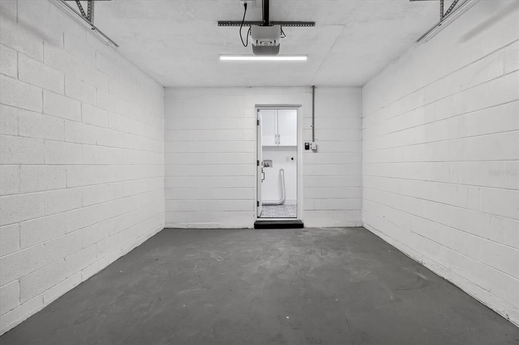 На продажу: $449,000 (2 спален, 2 ванн, 1026 Квадратных фут)