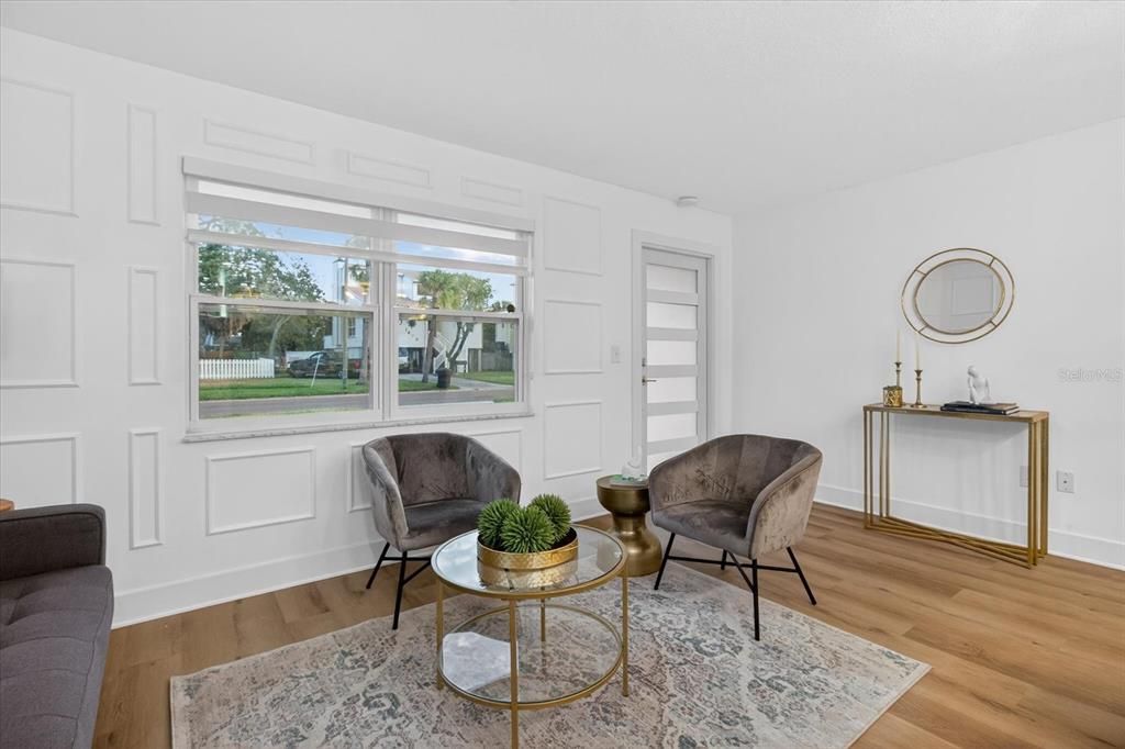 На продажу: $449,000 (2 спален, 2 ванн, 1026 Квадратных фут)