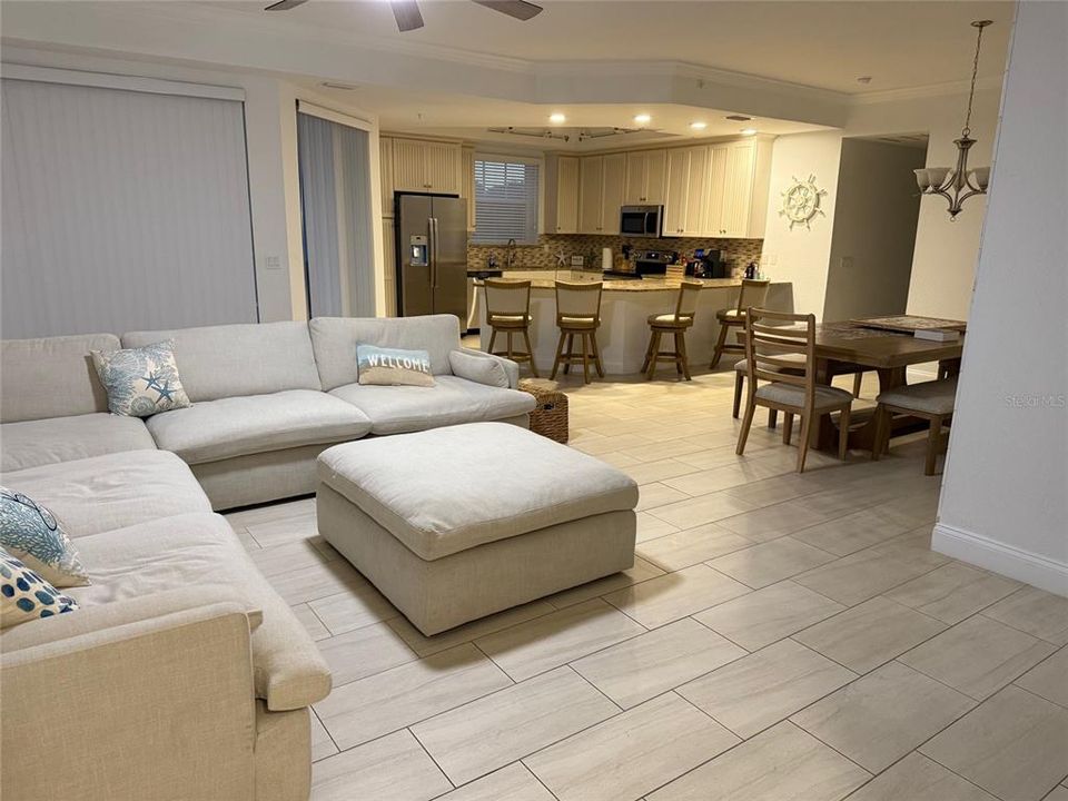 For Rent: $4,400 (3 beds, 2 baths, 1773 Square Feet)