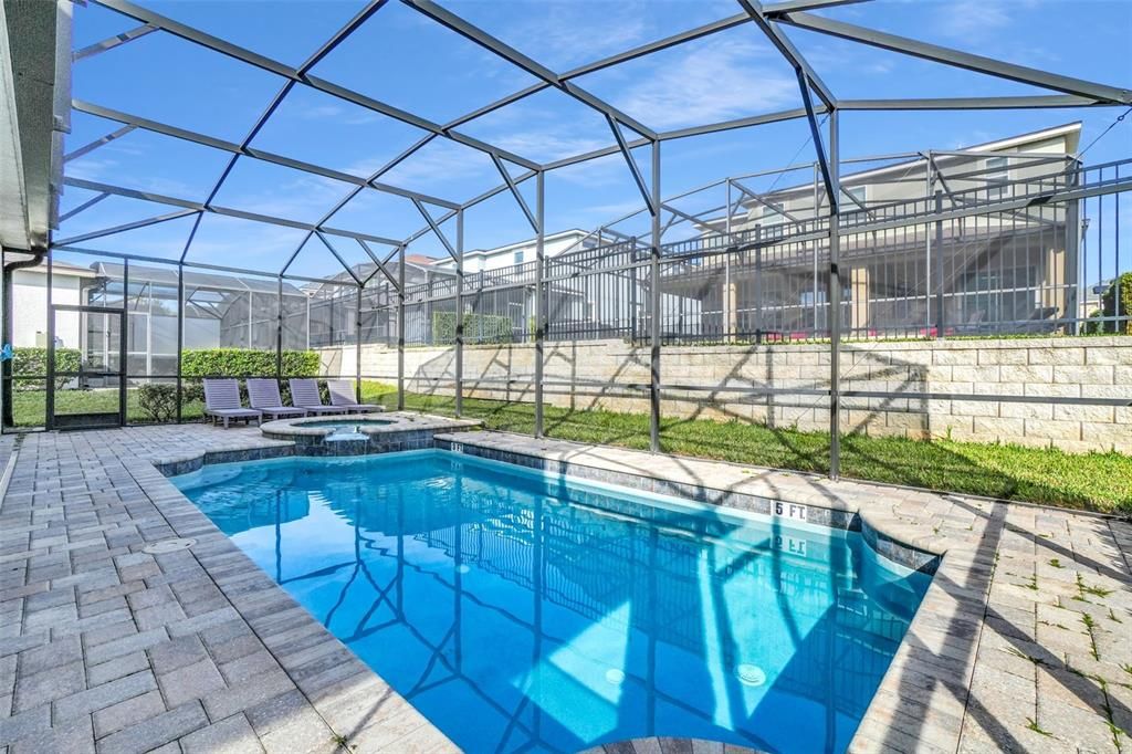 待售: $899,000 (9 贝兹, 6 浴室, 4363 平方英尺)