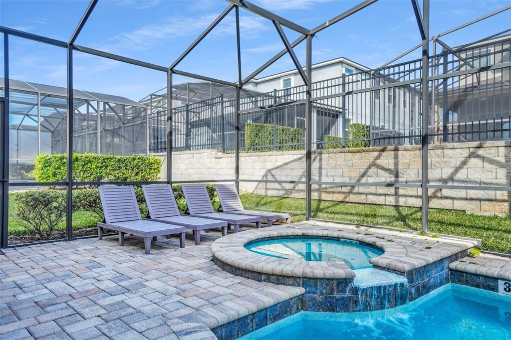 待售: $899,000 (9 贝兹, 6 浴室, 4363 平方英尺)