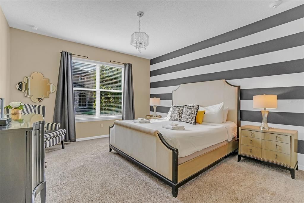 待售: $899,000 (9 贝兹, 6 浴室, 4363 平方英尺)