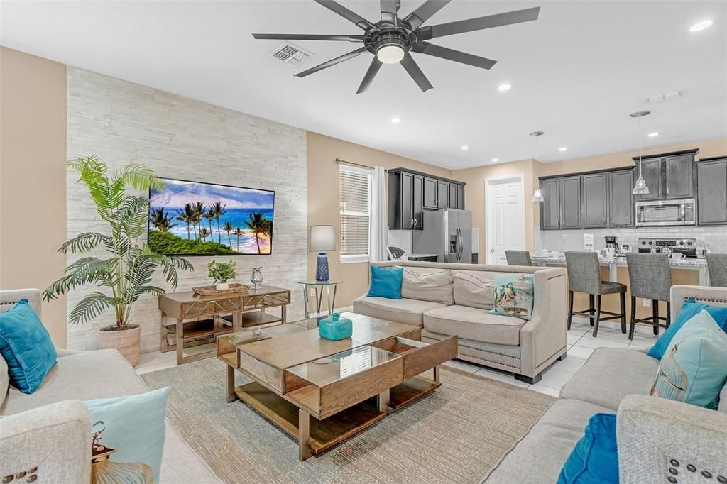 待售: $899,000 (9 贝兹, 6 浴室, 4363 平方英尺)