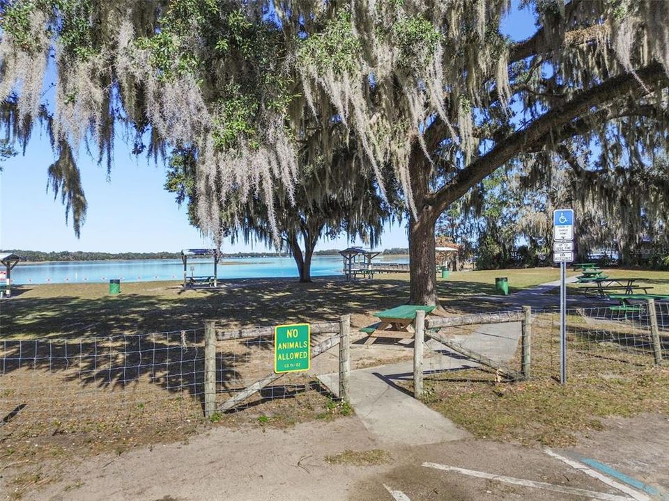 For Sale: $600,000 (3 beds, 2 baths, 2060 Square Feet)