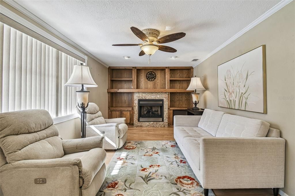 For Sale: $600,000 (3 beds, 2 baths, 2060 Square Feet)