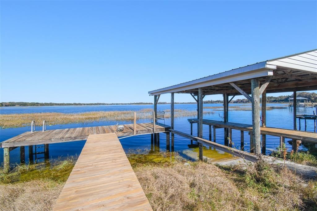 For Sale: $600,000 (3 beds, 2 baths, 2060 Square Feet)