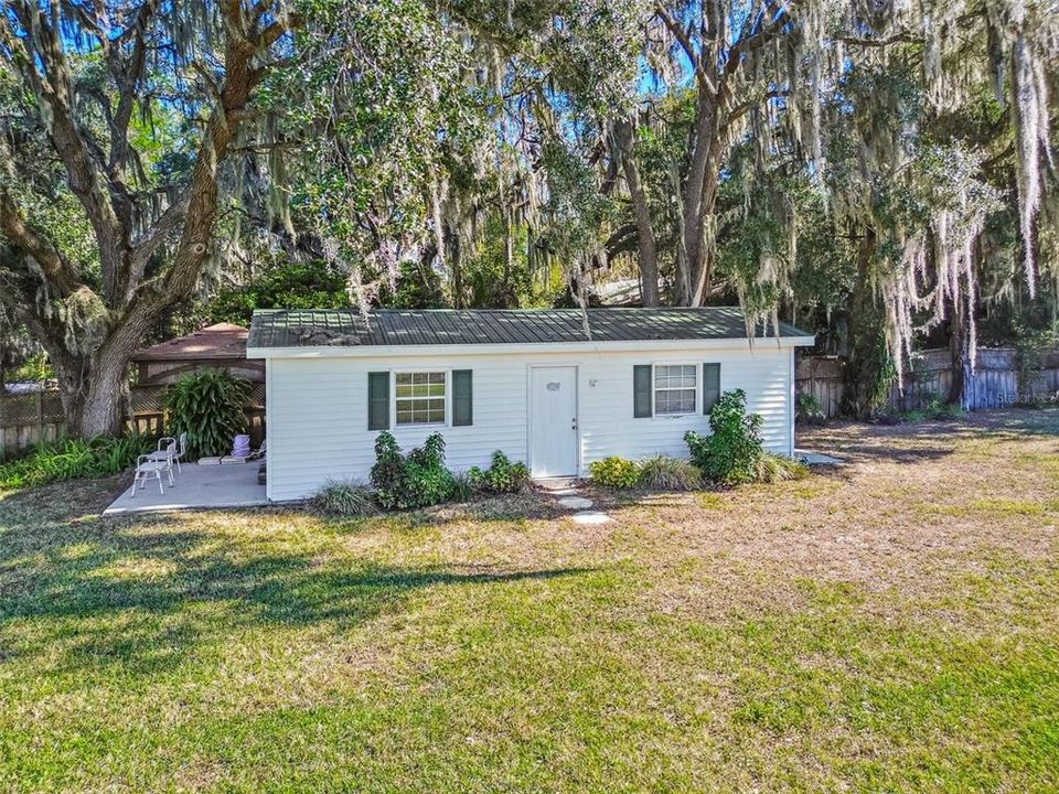 For Sale: $600,000 (3 beds, 2 baths, 2060 Square Feet)