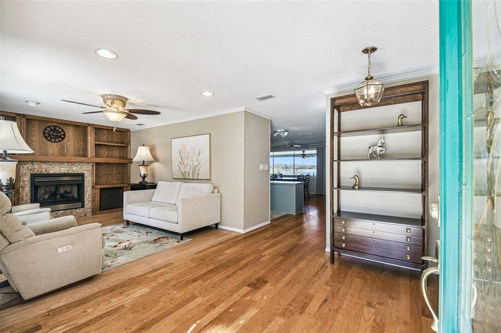 For Sale: $600,000 (3 beds, 2 baths, 2060 Square Feet)