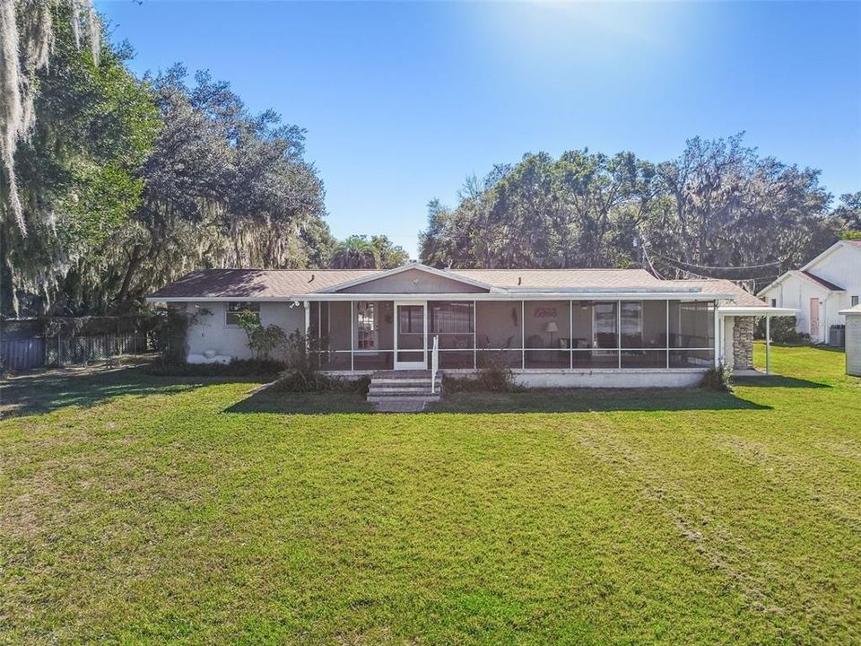 For Sale: $600,000 (3 beds, 2 baths, 2060 Square Feet)