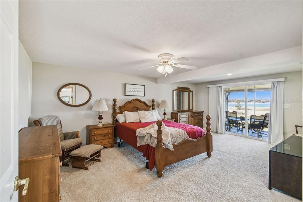 For Sale: $600,000 (3 beds, 2 baths, 2060 Square Feet)