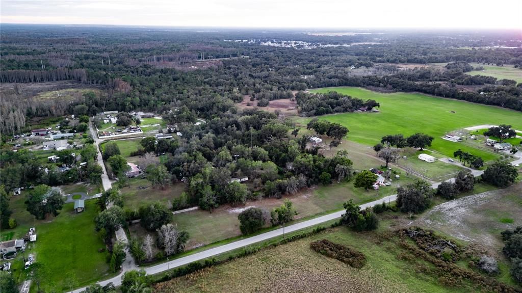 待售: $1,200,000 (10.30 acres)