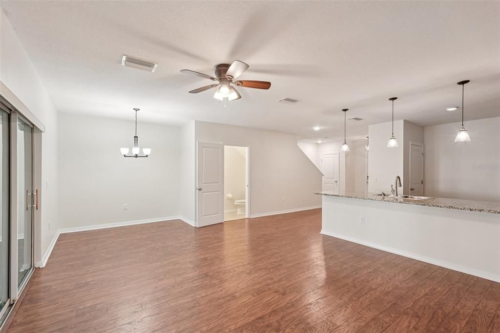 В аренду: $2,195 (3 спален, 2 ванн, 1478 Квадратных фут)