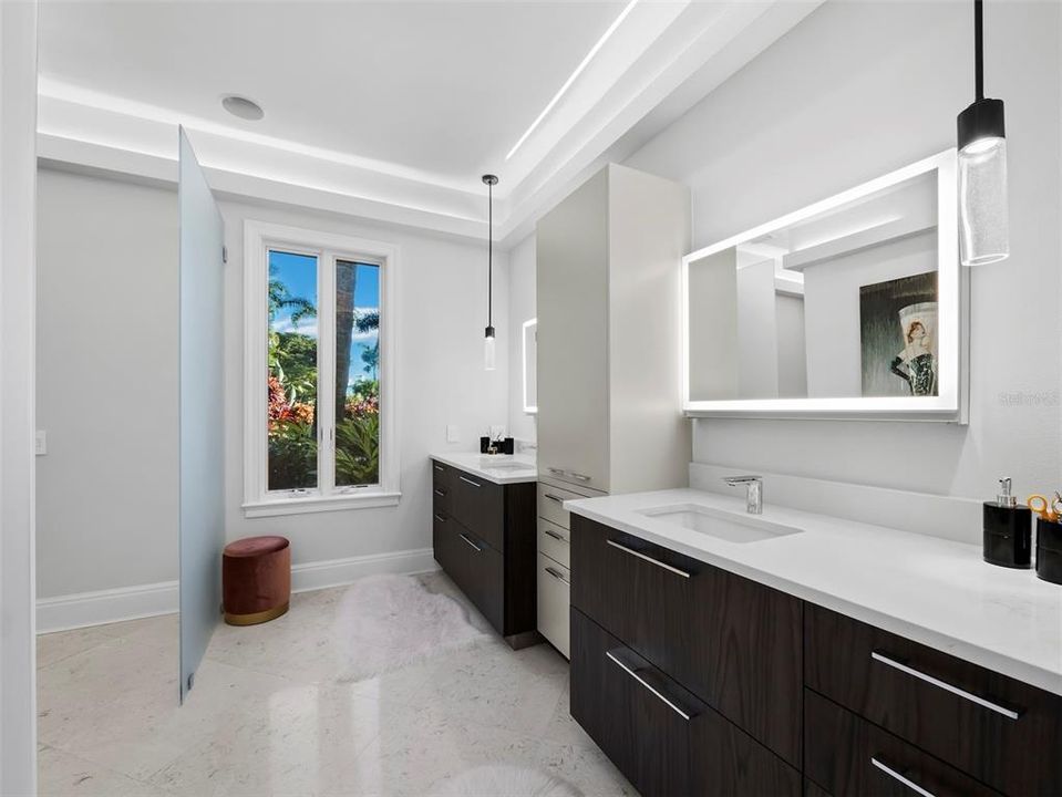 For Sale: $7,999,000 (4 beds, 4 baths, 4921 Square Feet)