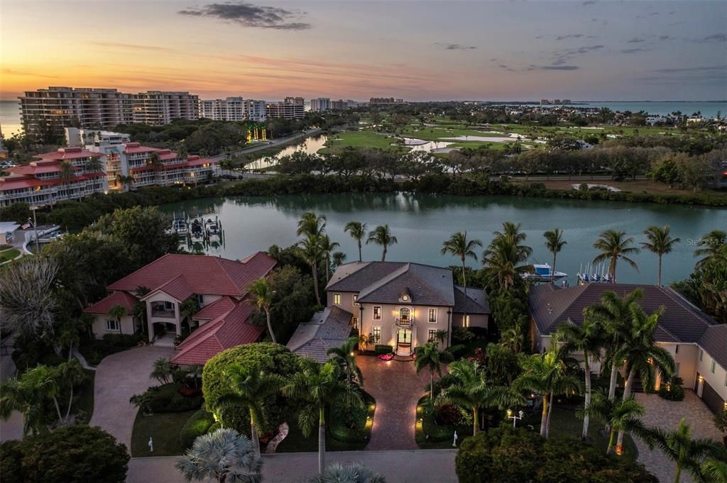 For Sale: $7,999,000 (4 beds, 4 baths, 4921 Square Feet)