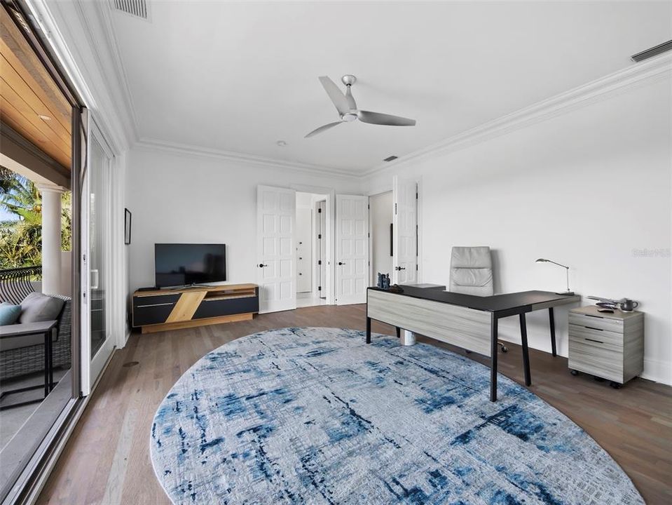 For Sale: $7,999,000 (4 beds, 4 baths, 4921 Square Feet)