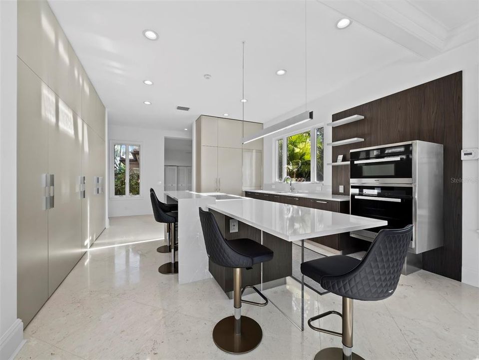 For Sale: $7,999,000 (4 beds, 4 baths, 4921 Square Feet)