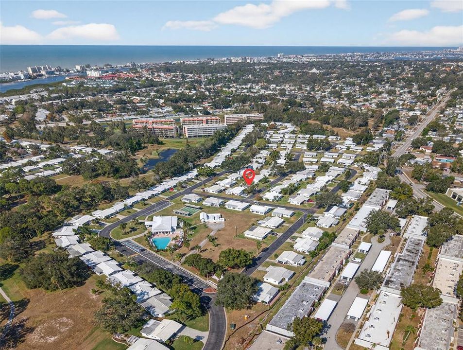 待售: $310,000 (2 贝兹, 1 浴室, 1034 平方英尺)