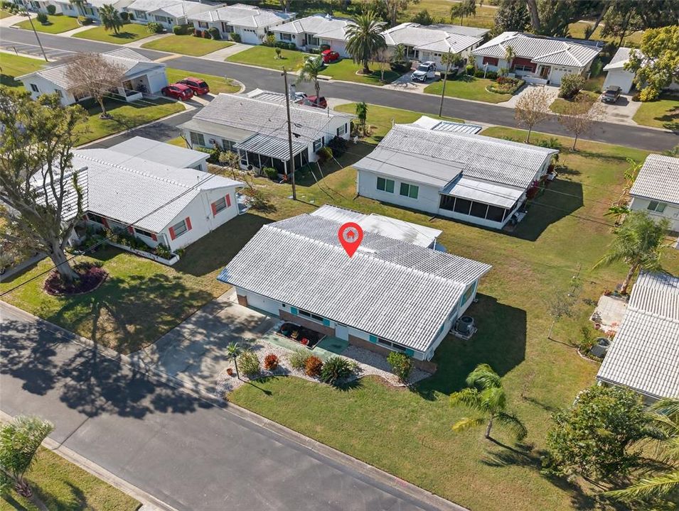 待售: $310,000 (2 贝兹, 1 浴室, 1034 平方英尺)