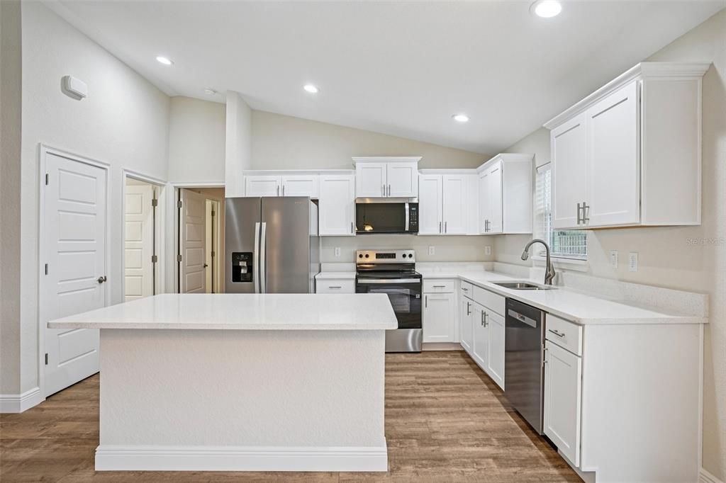 待售: $289,900 (3 贝兹, 2 浴室, 1453 平方英尺)