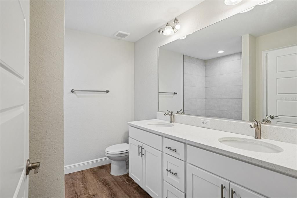 待售: $289,900 (3 贝兹, 2 浴室, 1453 平方英尺)