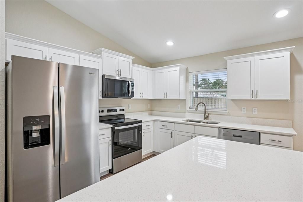 待售: $289,900 (3 贝兹, 2 浴室, 1453 平方英尺)