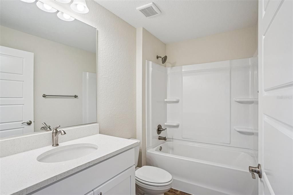 待售: $289,900 (3 贝兹, 2 浴室, 1453 平方英尺)