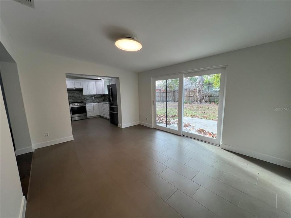 В аренду: $3,250 (3 спален, 2 ванн, 1614 Квадратных фут)