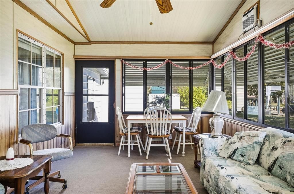 En Venta: $199,900 (2 camas, 2 baños, 1288 Pies cuadrados)