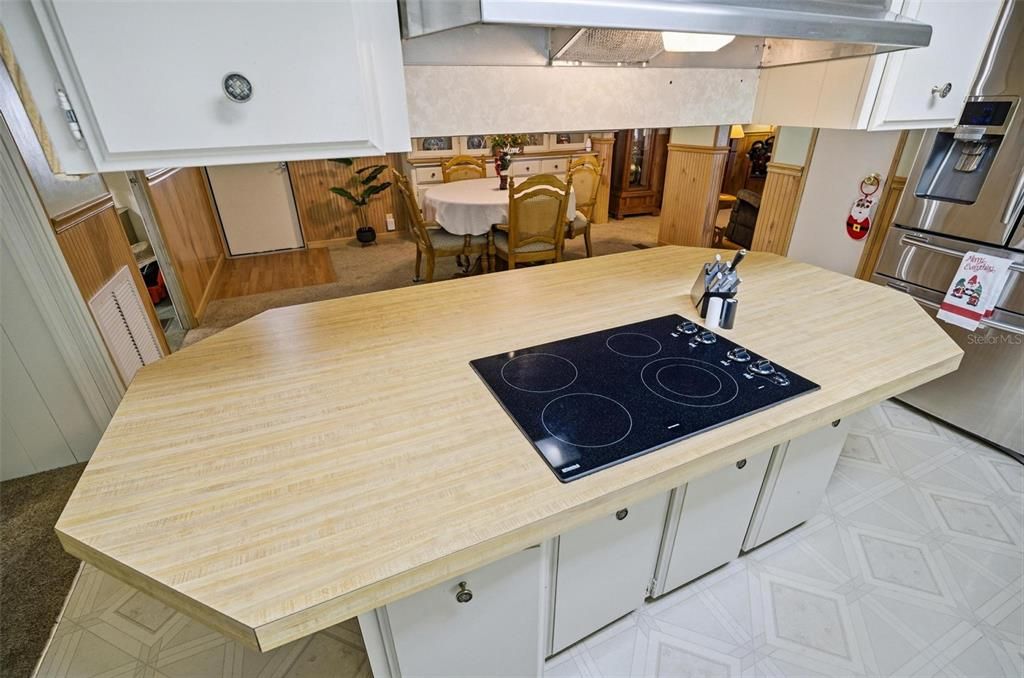 En Venta: $199,900 (2 camas, 2 baños, 1288 Pies cuadrados)