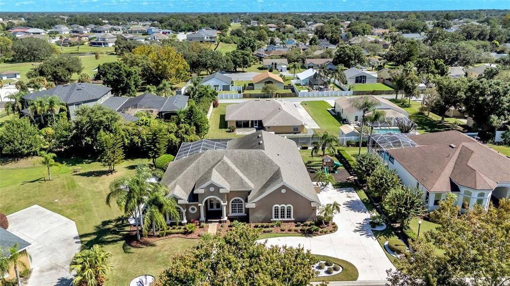 На продажу: $829,900 (4 спален, 3 ванн, 3400 Квадратных фут)