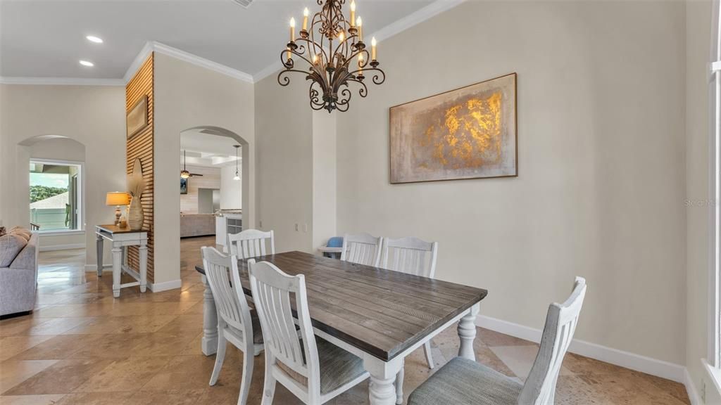 На продажу: $829,900 (4 спален, 3 ванн, 3400 Квадратных фут)