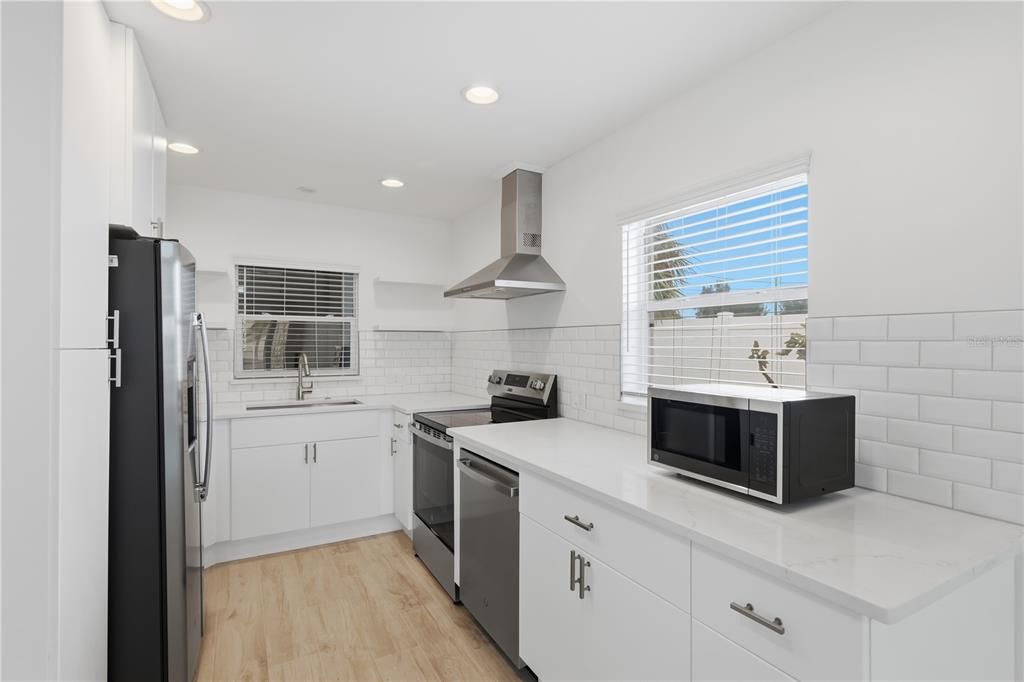 En Venta: $750,000 (2 camas, 2 baños, 1356 Pies cuadrados)