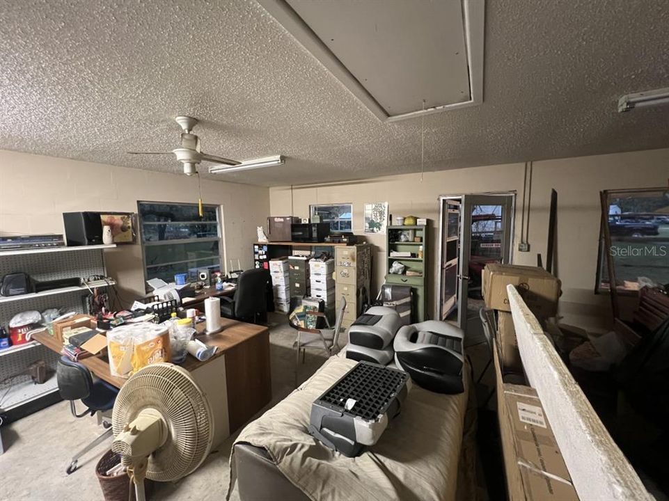 For Sale: $70,000 (1 beds, 1 baths, 500 Square Feet)