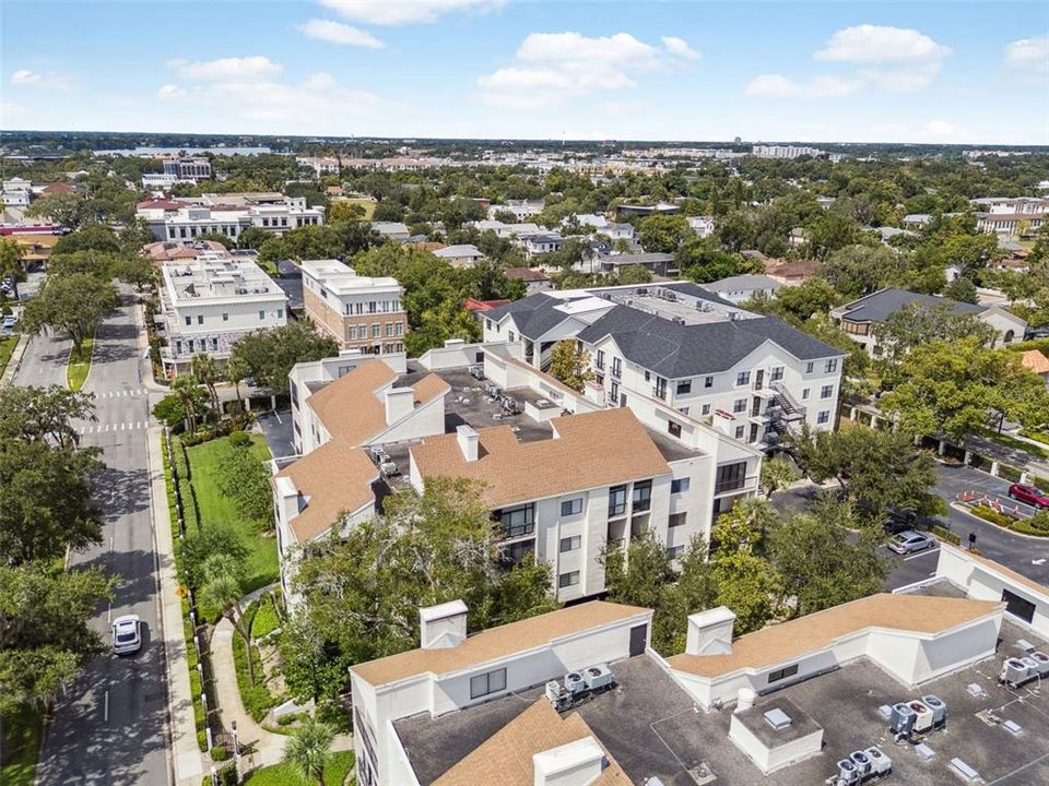 На продажу: $739,000 (2 спален, 2 ванн, 1305 Квадратных фут)