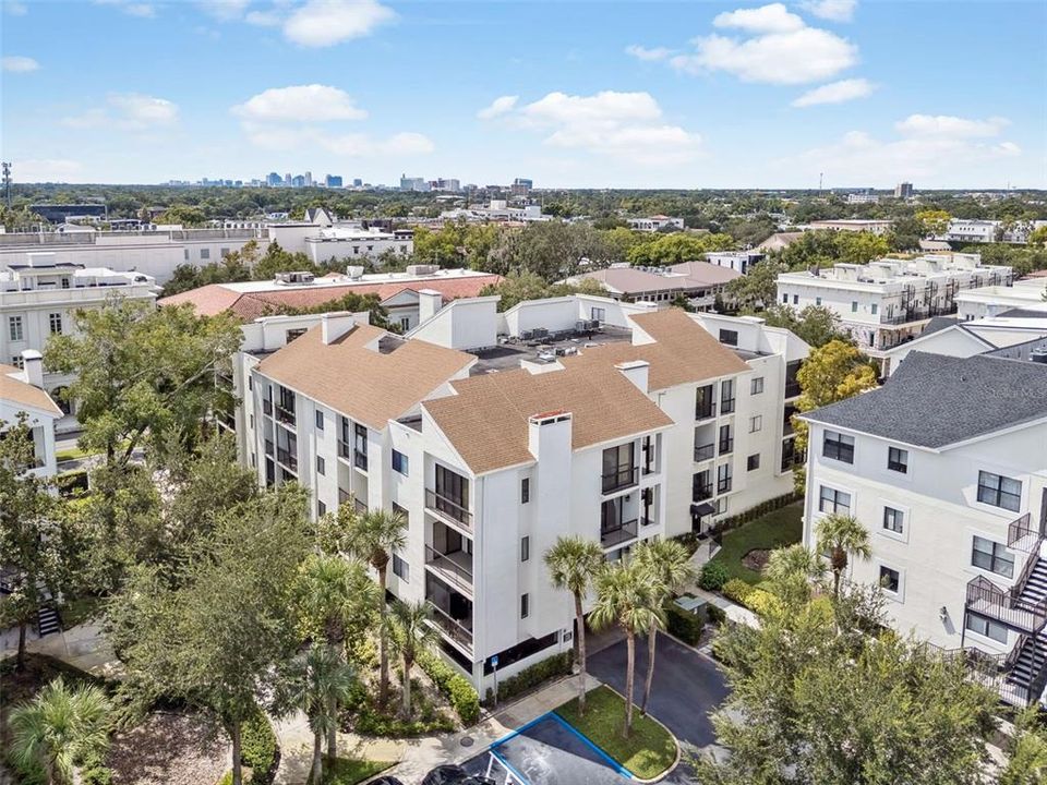 На продажу: $739,000 (2 спален, 2 ванн, 1305 Квадратных фут)