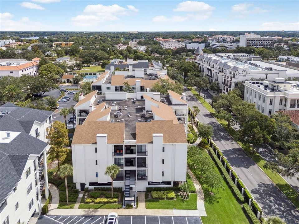 На продажу: $739,000 (2 спален, 2 ванн, 1305 Квадратных фут)