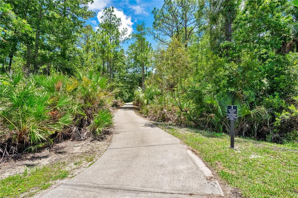 For Sale: $449,900 (4 beds, 2 baths, 1973 Square Feet)