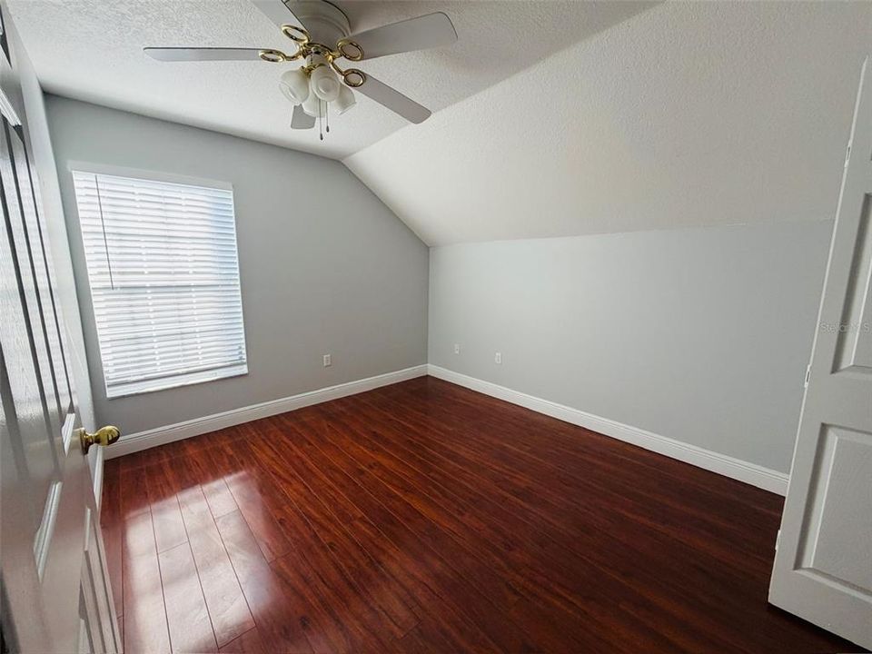 For Sale: $449,900 (4 beds, 2 baths, 1973 Square Feet)